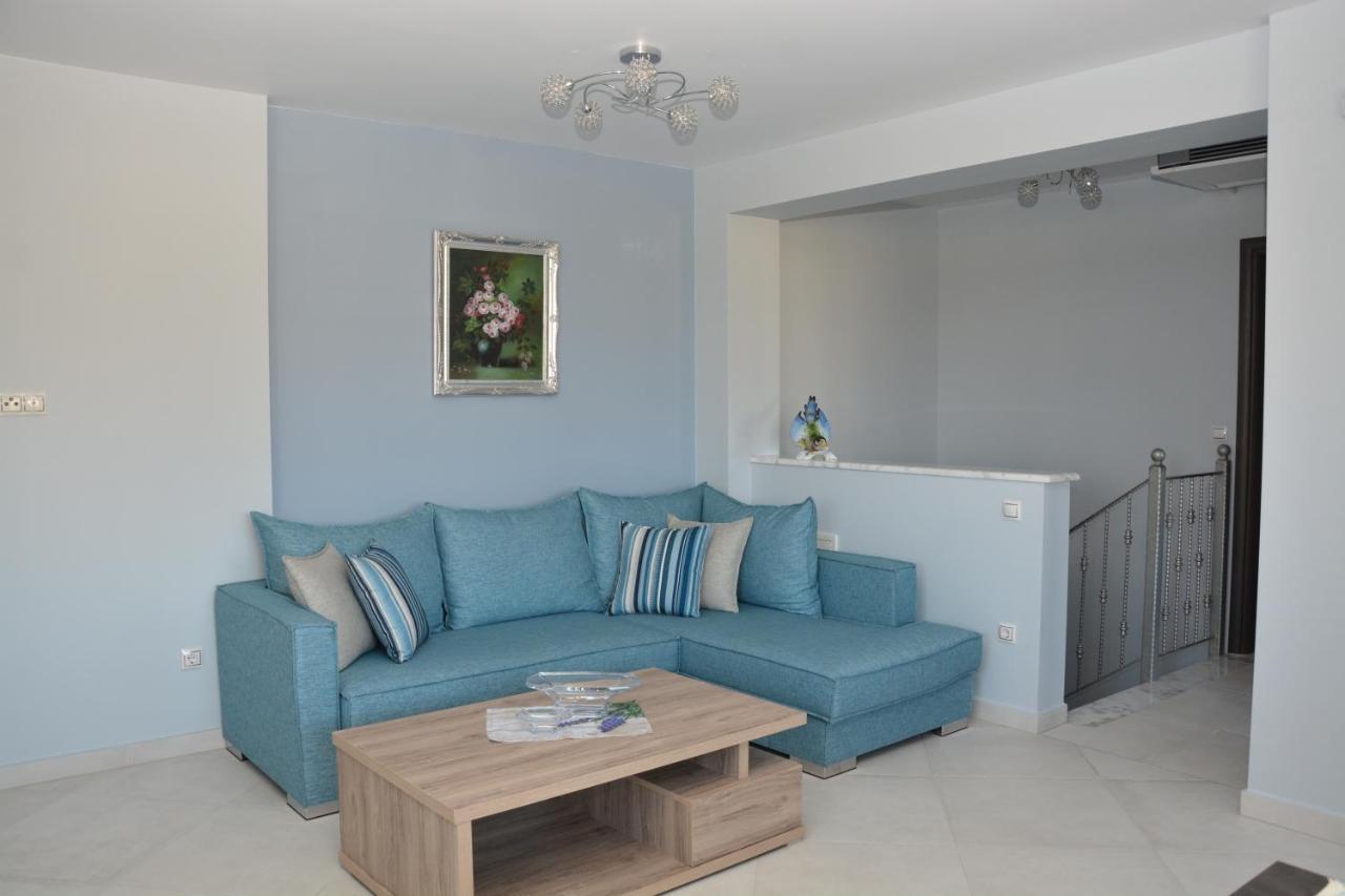 Pegasus Sea View Luxury Apartments Vrasná Екстериор снимка