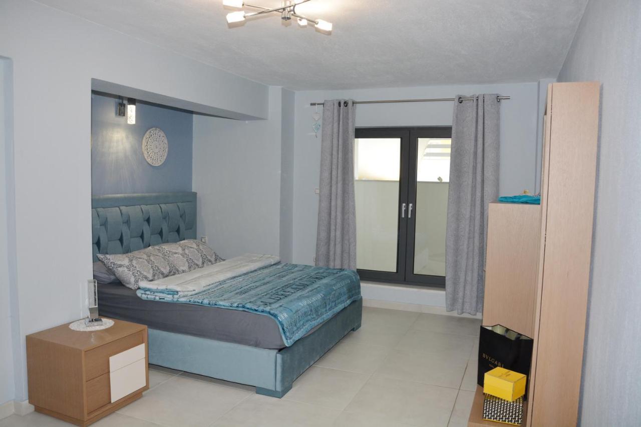 Pegasus Sea View Luxury Apartments Vrasná Екстериор снимка