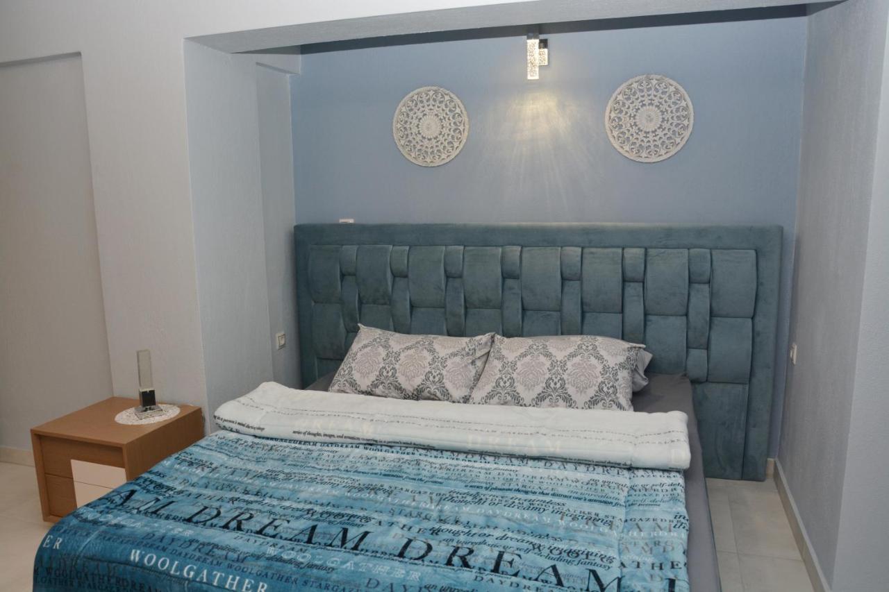 Pegasus Sea View Luxury Apartments Vrasná Екстериор снимка