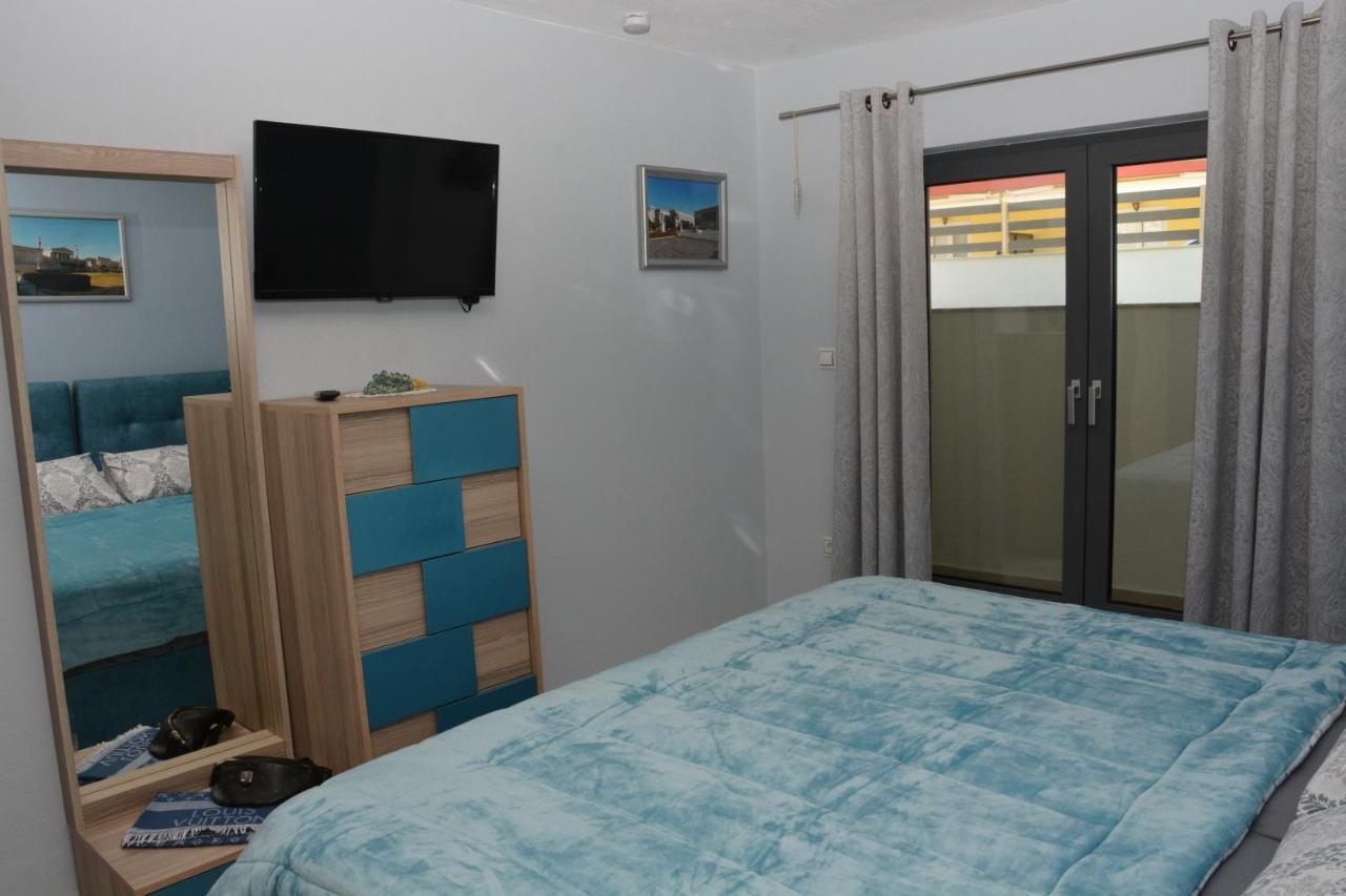 Pegasus Sea View Luxury Apartments Vrasná Екстериор снимка