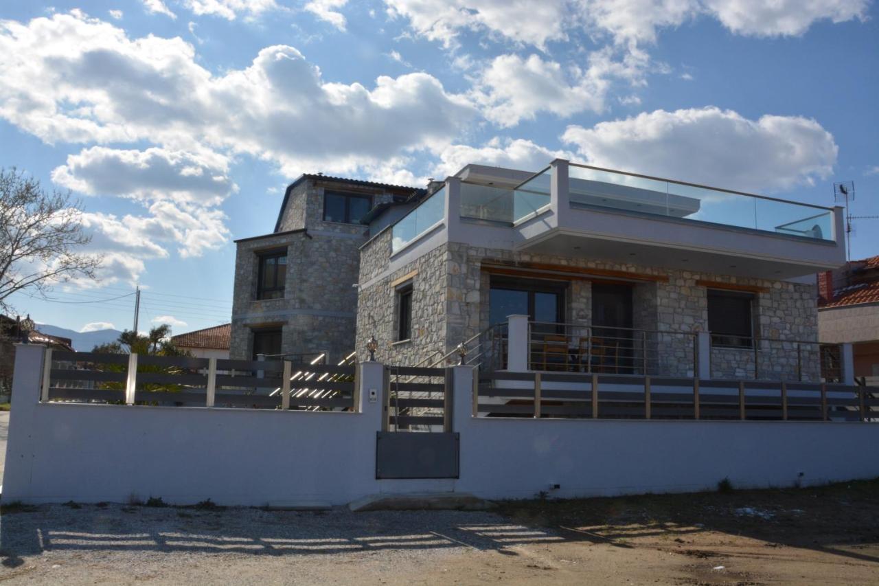 Pegasus Sea View Luxury Apartments Vrasná Екстериор снимка