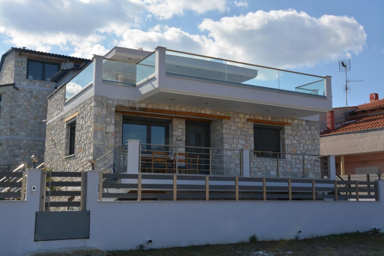 Pegasus Sea View Luxury Apartments Vrasná Екстериор снимка